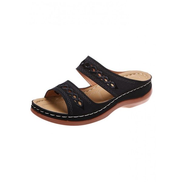 Retro Style Hollow Out Circular Embroidery Foot Casual Slippers - Image 16