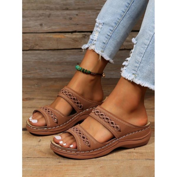 Retro Style Hollow Out Circular Embroidery Foot Casual Slippers - Image 19