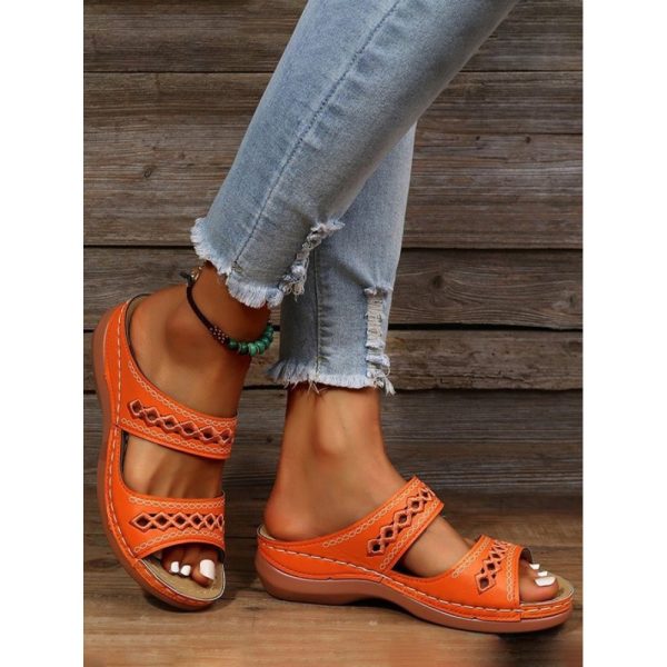 Retro Style Hollow Out Circular Embroidery Foot Casual Slippers - Image 23