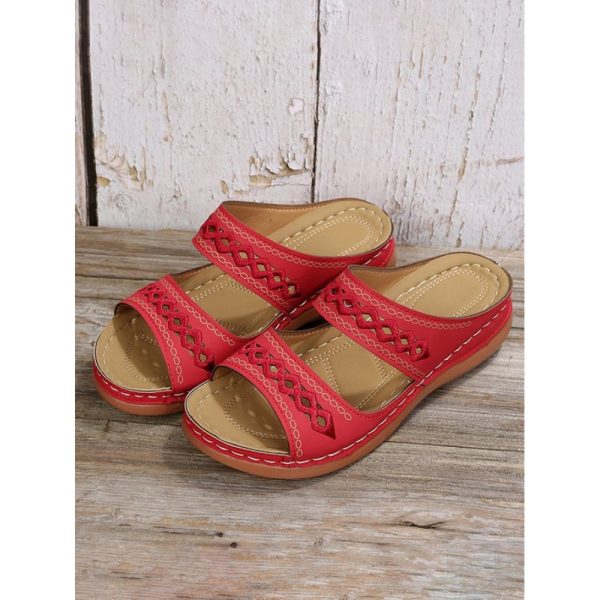 Retro Style Hollow Out Circular Embroidery Foot Casual Slippers - Image 31