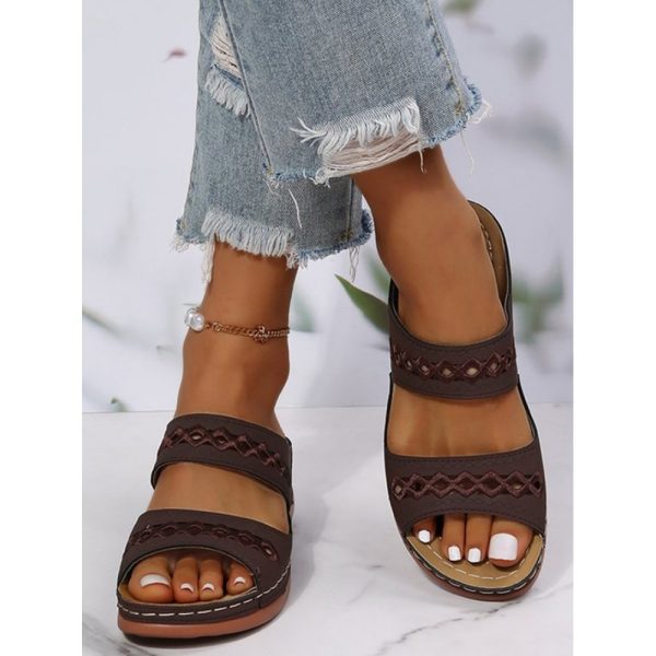 Retro Style Hollow Out Circular Embroidery Foot Casual Slippers - Image 34