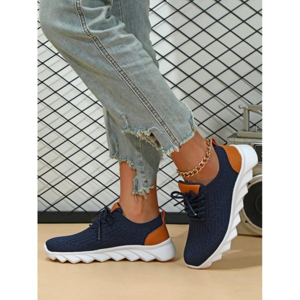 Sports Plain Breathable Lace-Up Flat Heel Fly Woven Shoes - Image 5