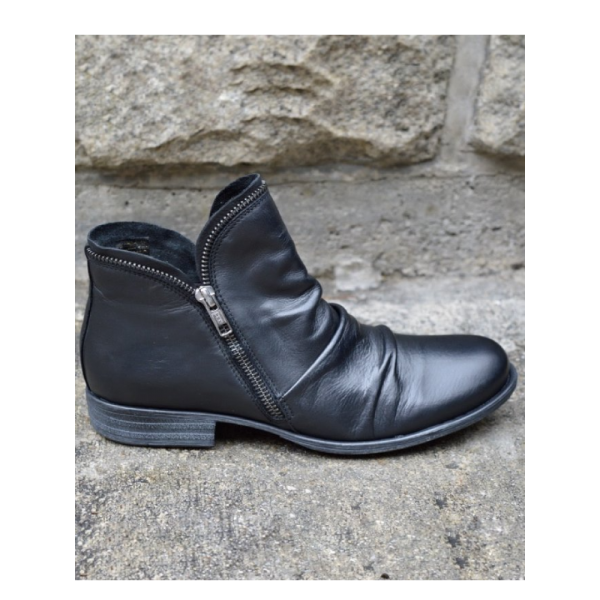 Casual Fashion Low Heel Winter Boots - Image 17